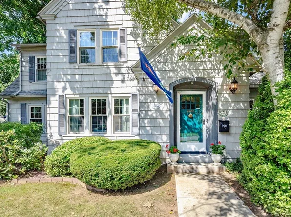 203 Western Ave, Westfield, MA 01085