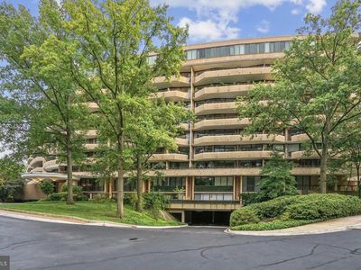 4200 Massachusetts Ave NW APT 1006, Washington, DC, 20016