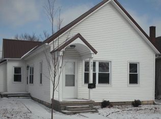 422 McBarnes St, Decatur, IN 46733