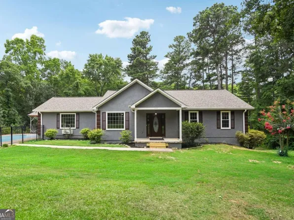 197 Sunny Brook Dr, Newnan, GA 30263