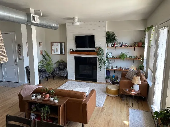 1489 Steele St APT 204, Denver, CO 80206