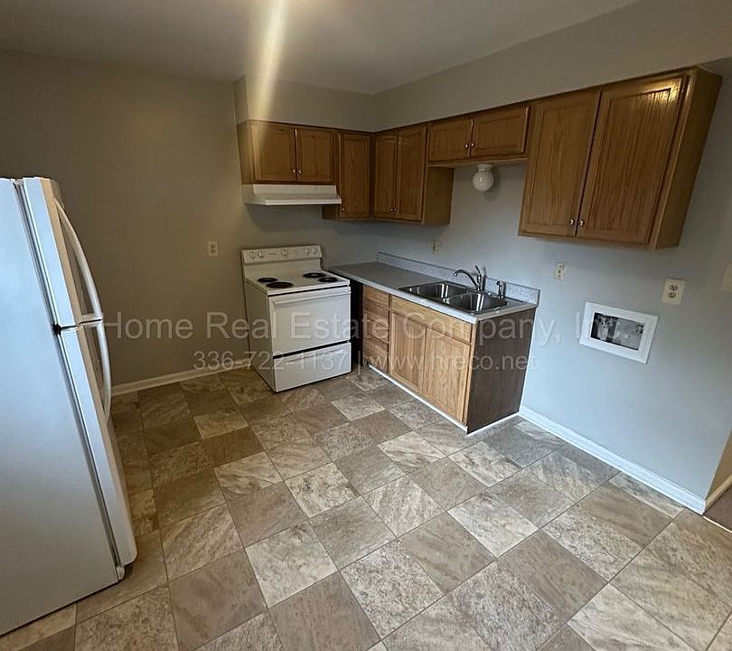 1st image of 151 Westdale Ave #F