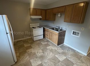 151 Westdale Ave #F, Winston Salem, NC 27101