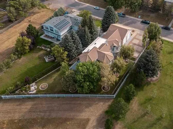 1606 Scenic Hts S, Lethbridge, AB T1K 1N5