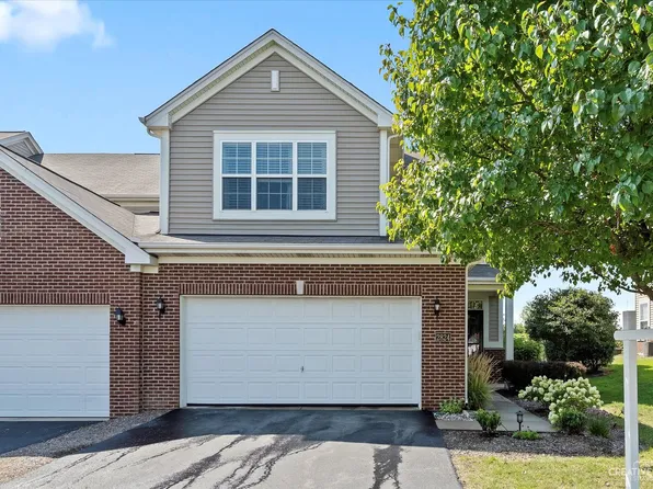 2824 Church Rd, Aurora, IL 60502