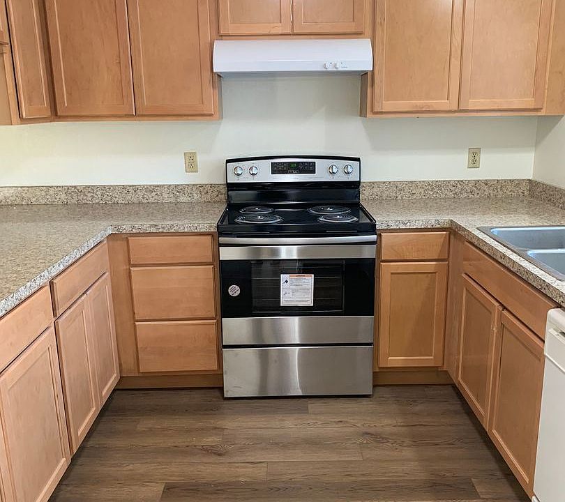 1st image of 2802 W 30th Ave #11601398