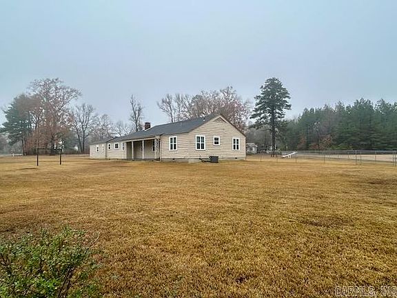 2nd image of 1316 E Highway 8