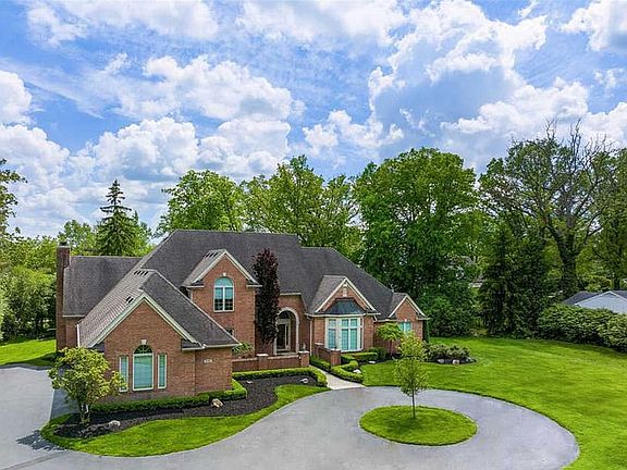 5th image of 3721 Lincoln Dr