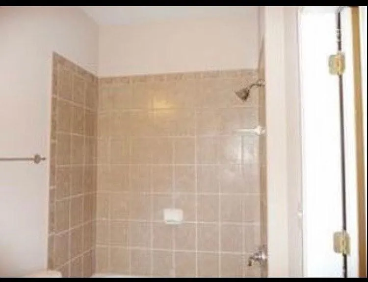 203 Port Laz Ln — Photo 5