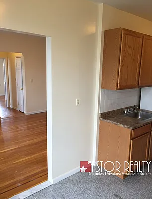 Rented by Astor Realty | media 45