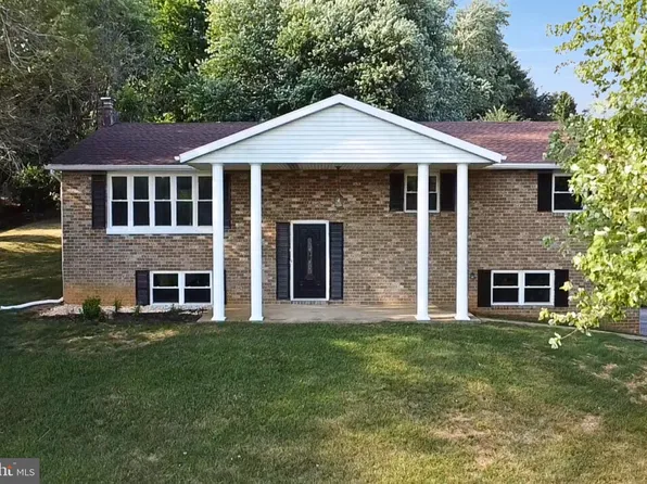155 Teila Dr, Dallastown, PA 17313