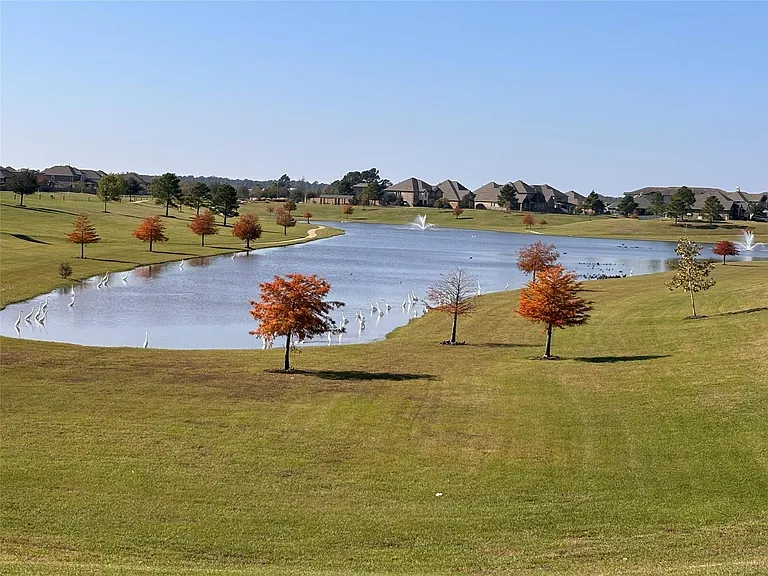7414 Evelyn Grove Dr — Photo 42