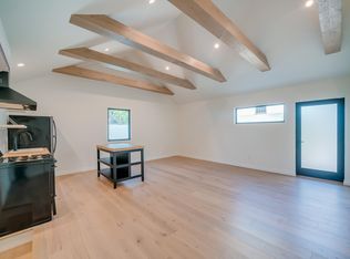 4512 Gainsborough Ave, Los Angeles, CA 90027