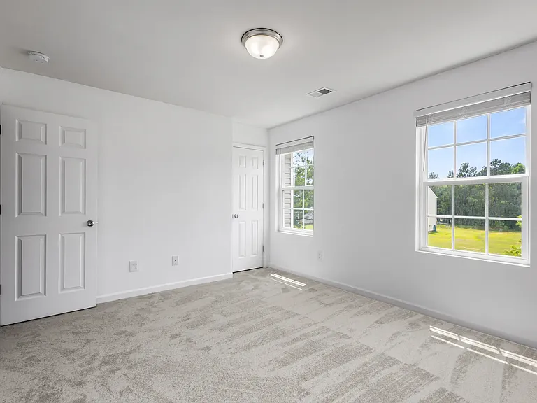761 Riverside Dr NW — Photo 28