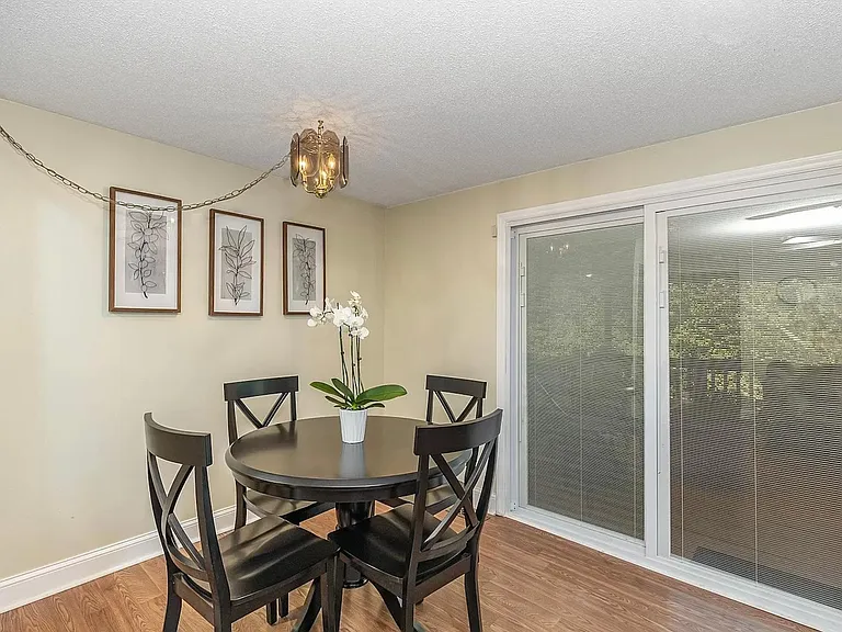 1140 Villa Green Ct — Photo 6