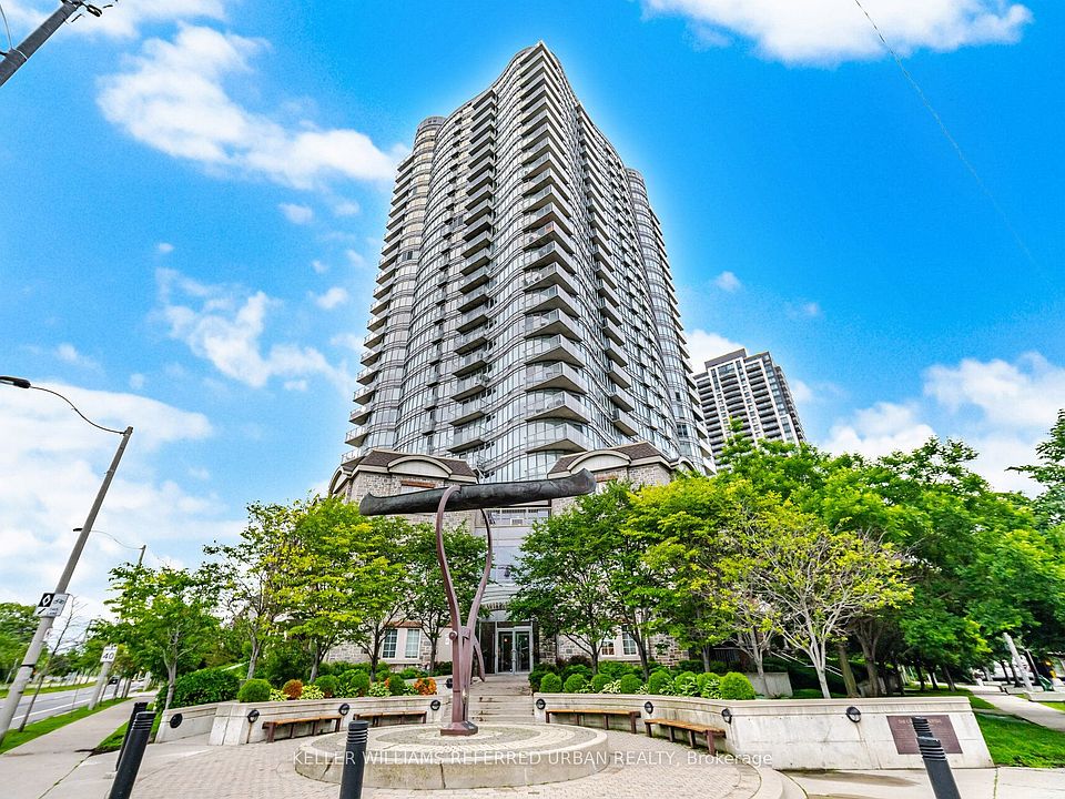 1st image of 15 Windermere Ave #601