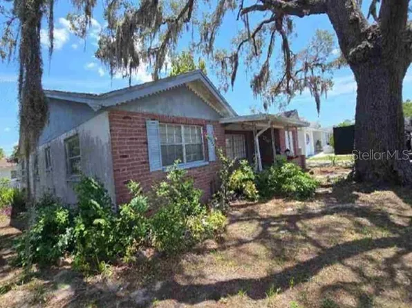 10914 Queens Rd, Port Richey, FL 34668