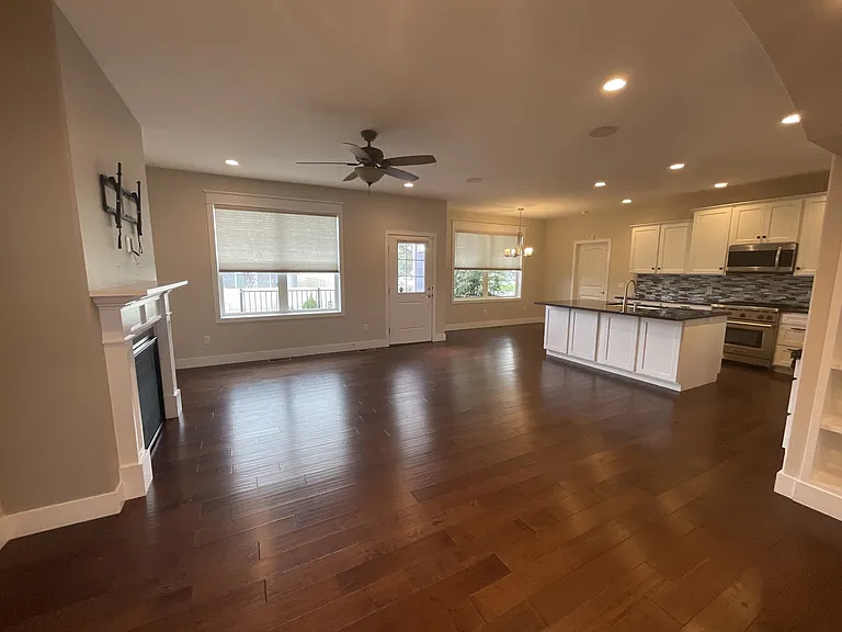 5506 Sunny Cv — Photo 2