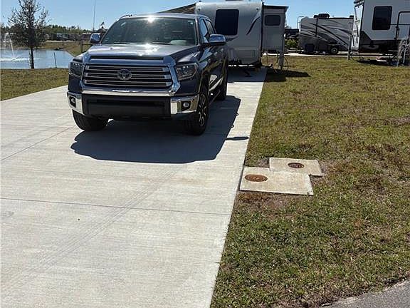 3rd image of 287 Horizon RD