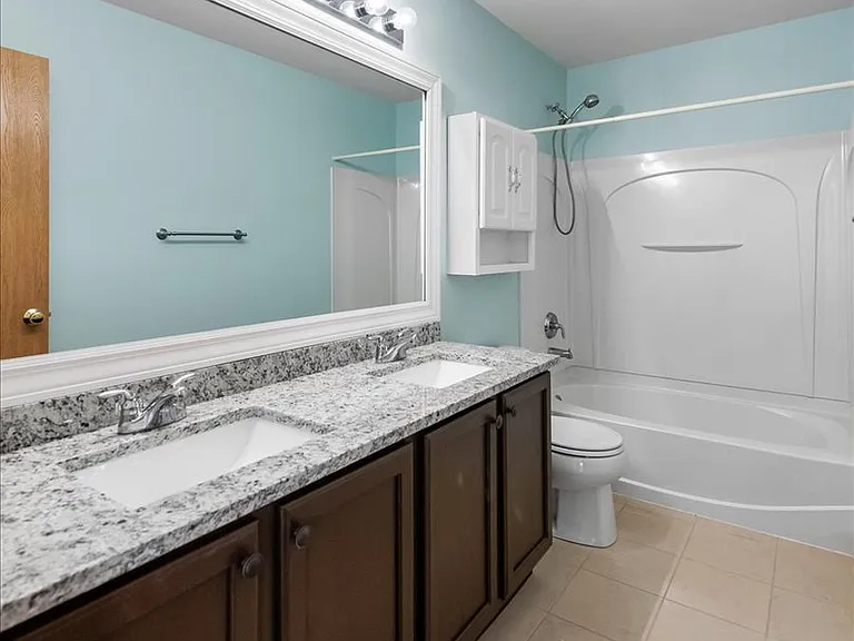 1065 Port Royal Rd — Photo 20