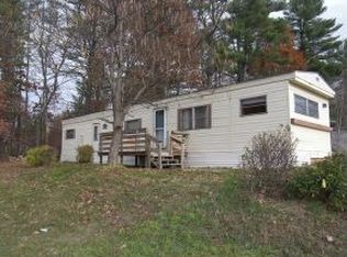 1 Presidential Dr, Allenstown, NH 03275