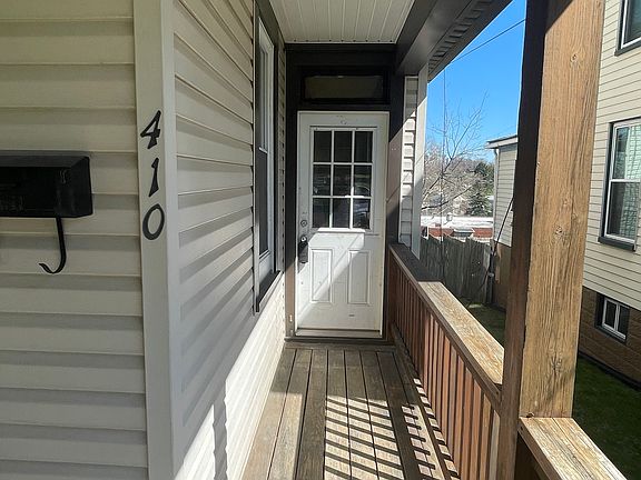 2nd image of 410-412 Parker Ave #2