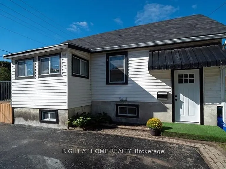 48 Ridley St E — Photo 13