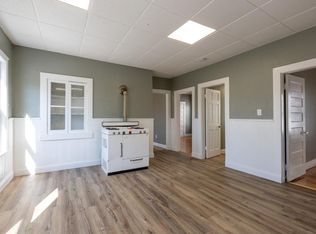 306 Cambridge St, Worcester, MA 01603