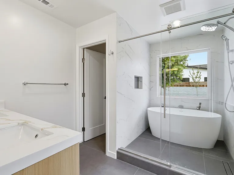 12548 Paseo Flores — Photo 25