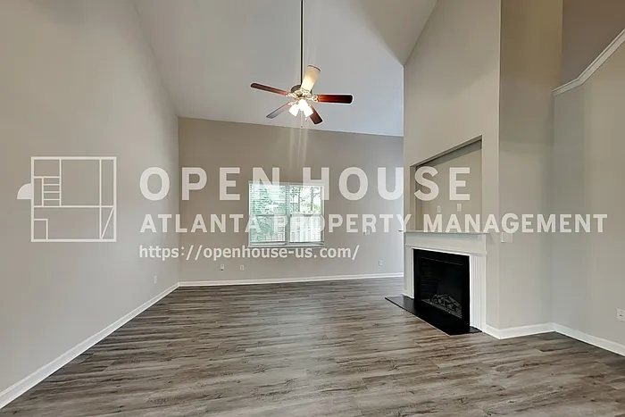 3742 Humber Ct — Photo 4
