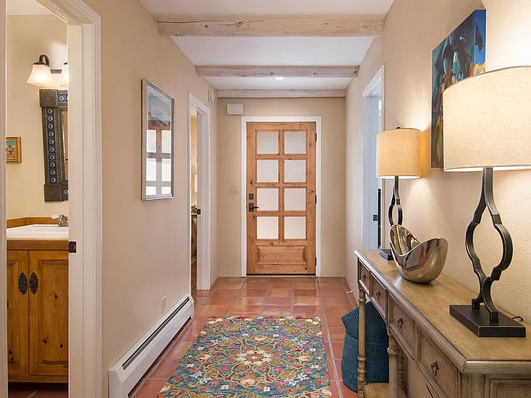 106 Monte Vista Pl #A — Photo 3