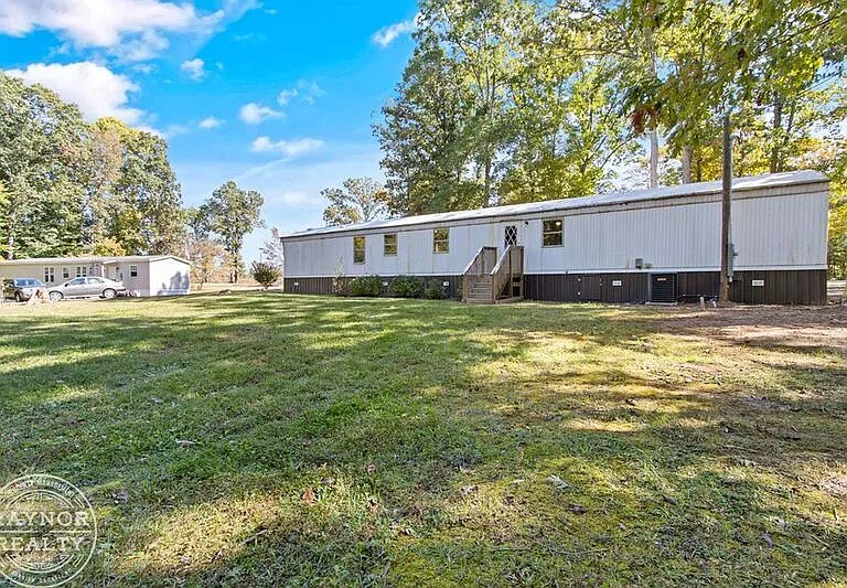 3686 State Highway 58 — Photo 13