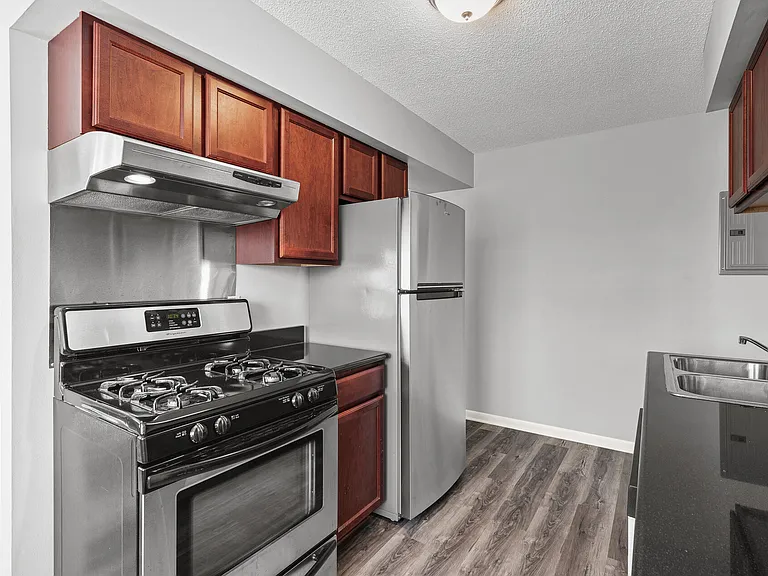 2720 Rosalyn Ct #202 — Photo 1