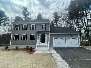39 Staples St, Billerica, MA 01821