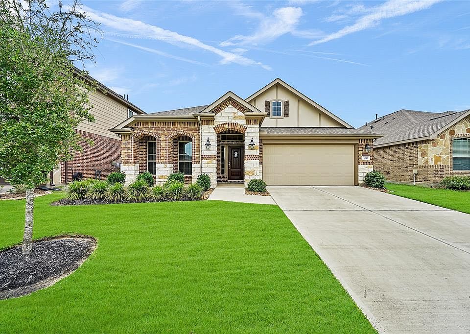 1st image of 8110 Port Miramar Dr