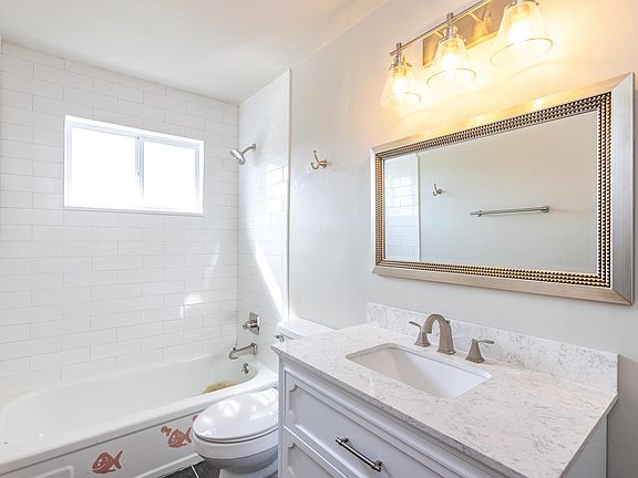 3rd image of 2311 Guilford Ave