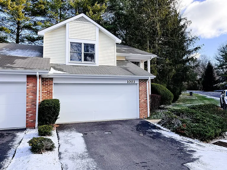 1003 Evergreen Way — Photo 8