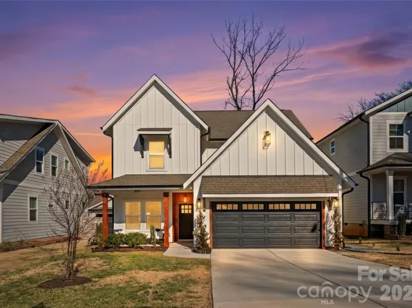 651 Tennyson Dr, Charlotte, NC 28208