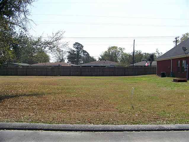 1st image of 4506 Aspen Ln