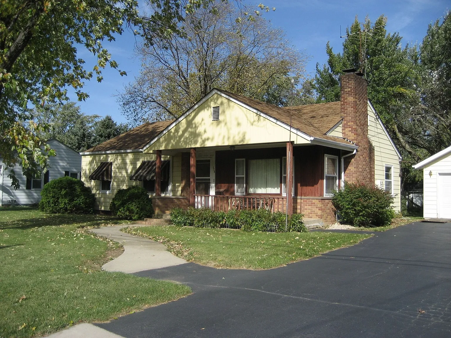 178 Edgewood Ct photo 1