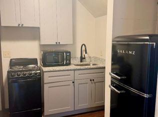 108 S Main St, Troy, IL 62294