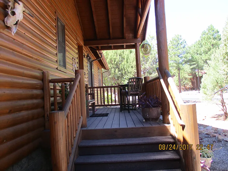 1561 N Mustang Run — Photo 4