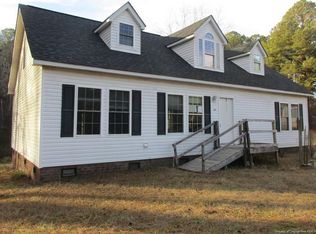 227 Sonee Ln, Aberdeen, NC 28315