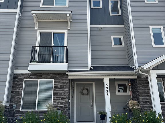 2nd image of 3928 N Cougar Ln