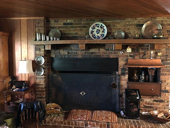 4th image of 10019 Woodridge Dr
