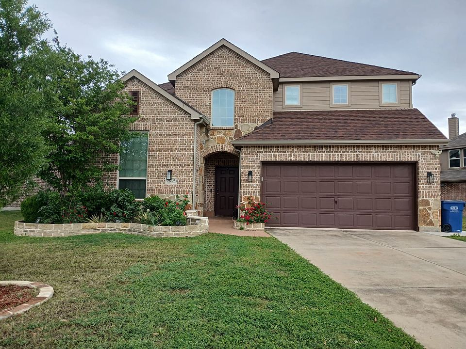 1st image of 2642 Calmwood Dr