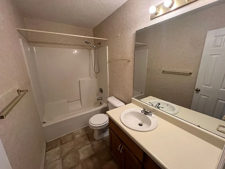 3153 Achey Dr — Photo 16