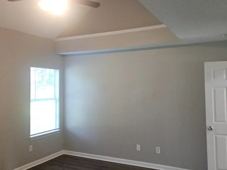 670 Burtons Cv — Photo 29