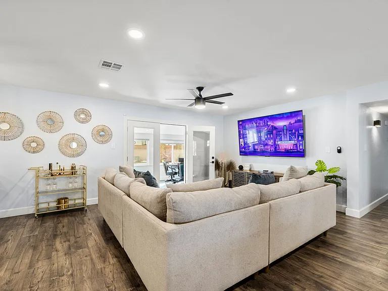 8259 E Mulberry Ln — Photo 5