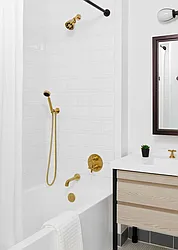 Rented by Aura Management